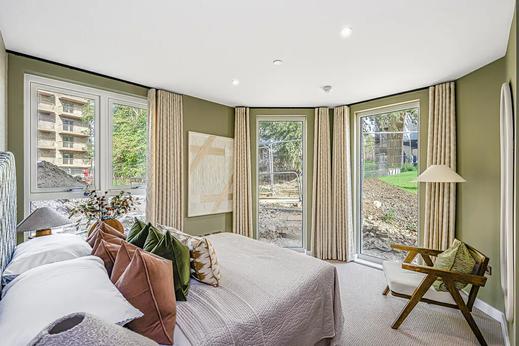 Twyford Abbey Road, London, NW10, photo 16