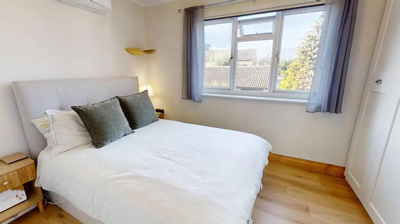 Acorn Avenue, Cowfold, RH13, photo 8
