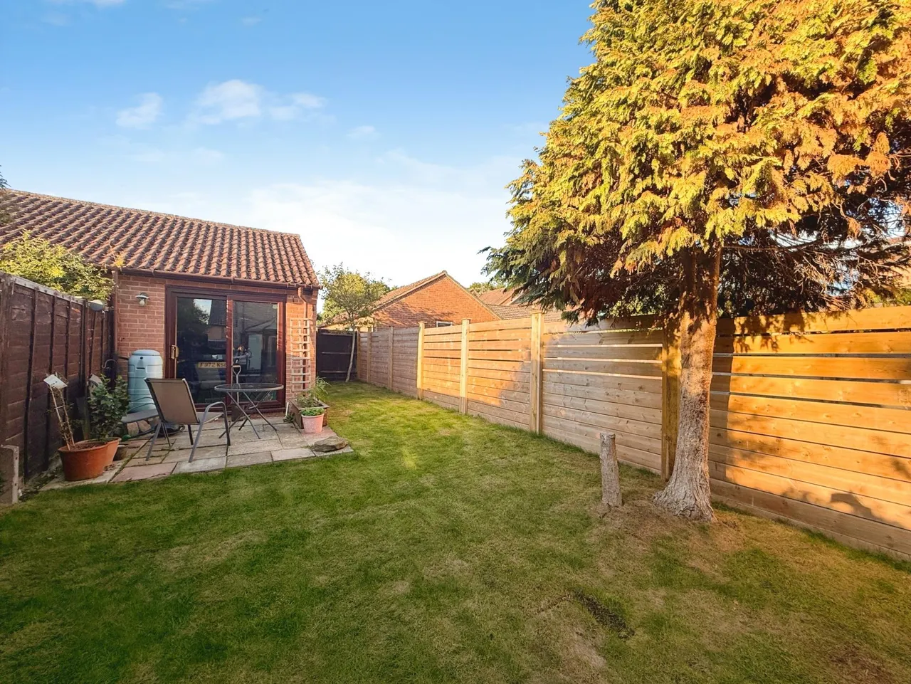 Acorn Avenue, Cowfold, RH13, photo 11