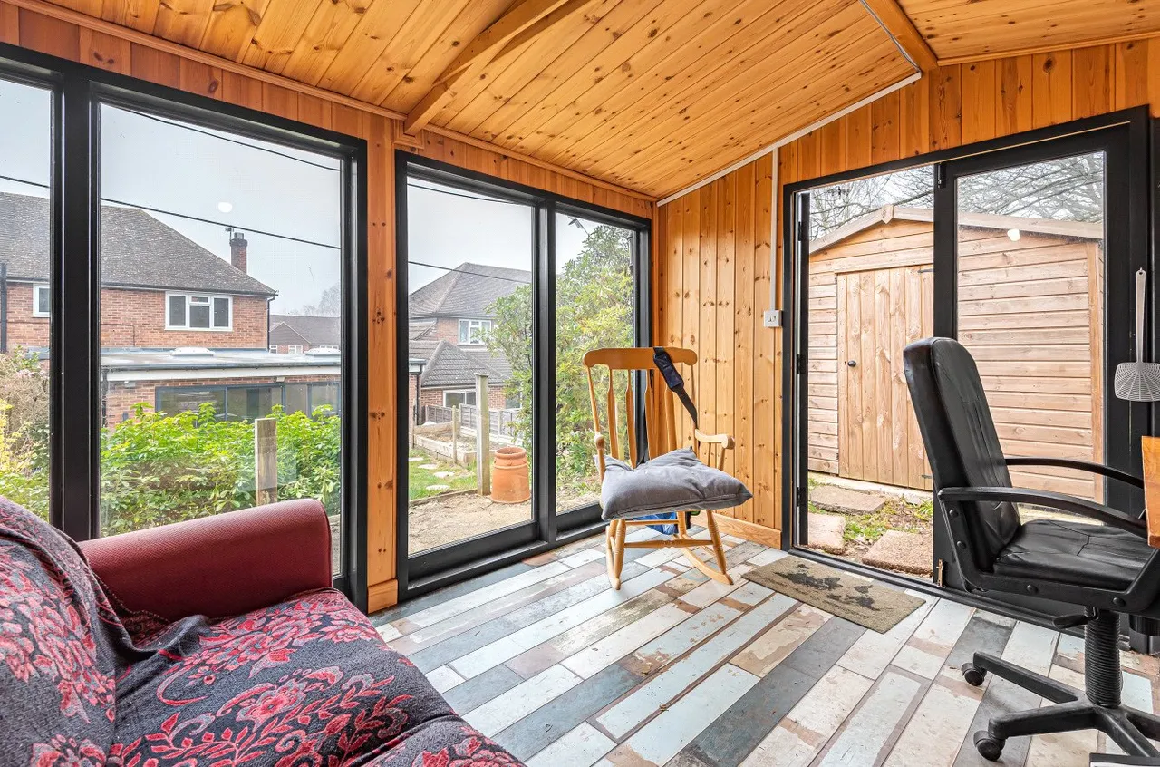 Rosemary Avenue, Ash Vale, Surrey, GU12 5PB, photo 14