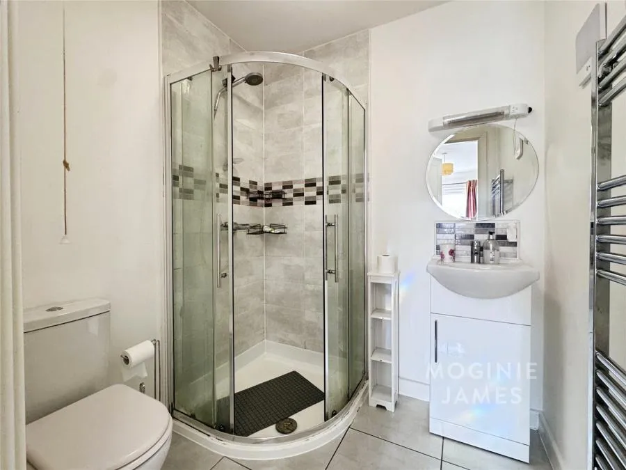 Fanny Street, Cathay, CF24, photo 7