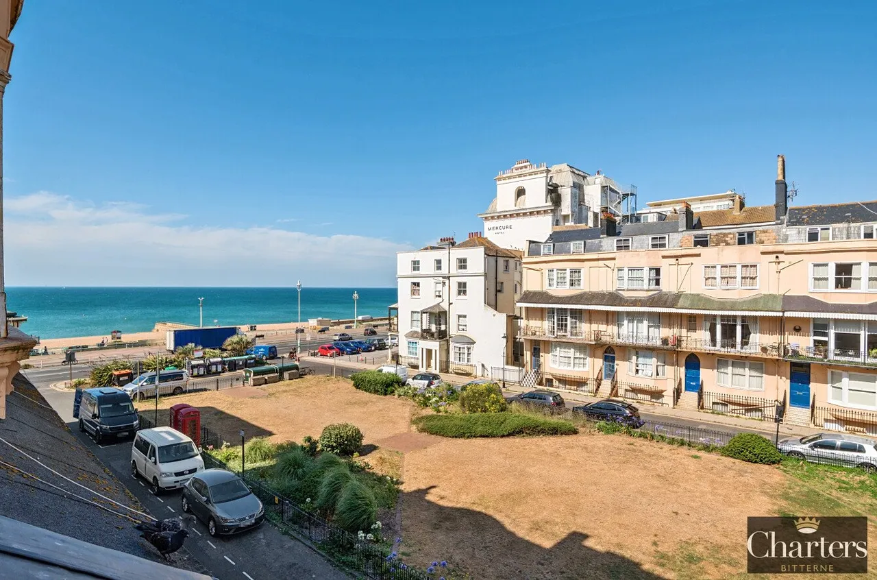 Bedford Square, Brighton, BN1, photo 11