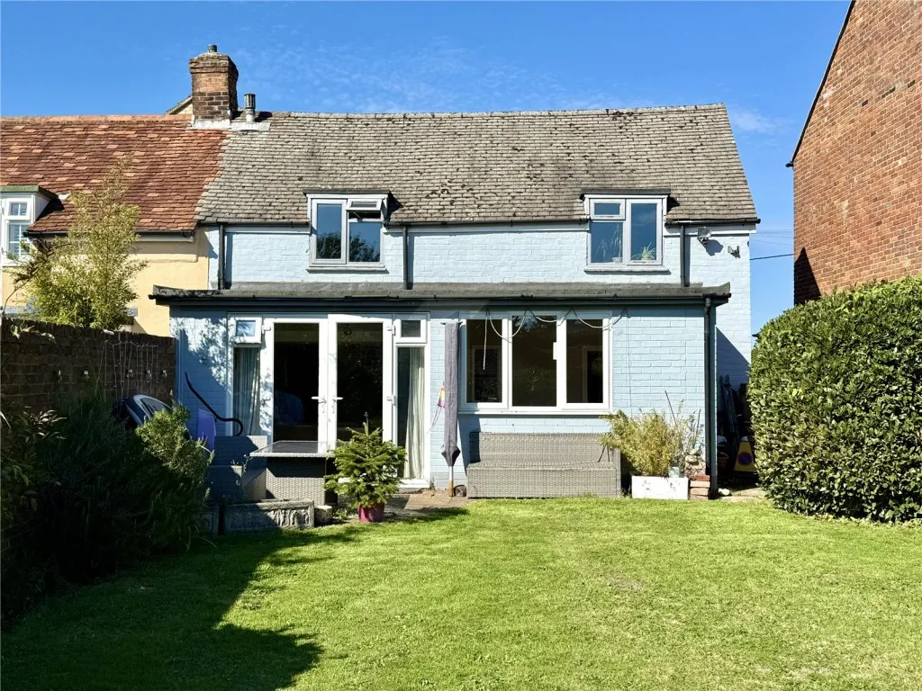 Pennington, Lymington, photo 2