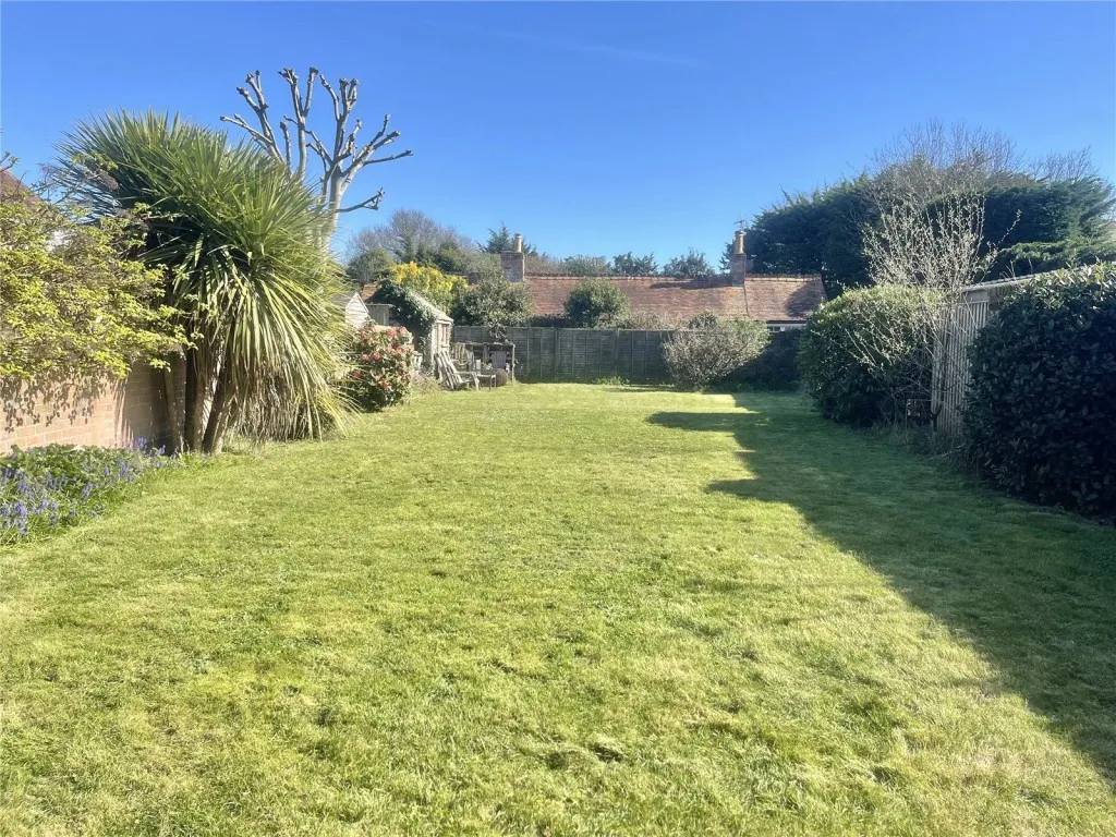 Pennington, Lymington, photo 3