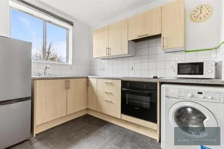 Tavistock Road, Croydon, photo 3