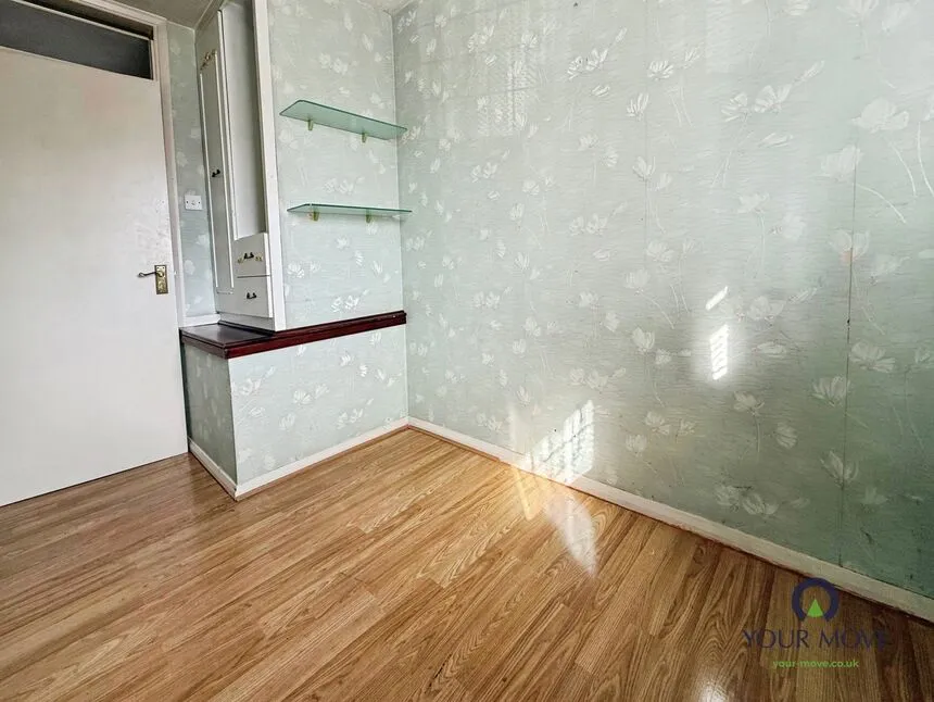Myrtle Close, Erith, DA8, photo 8
