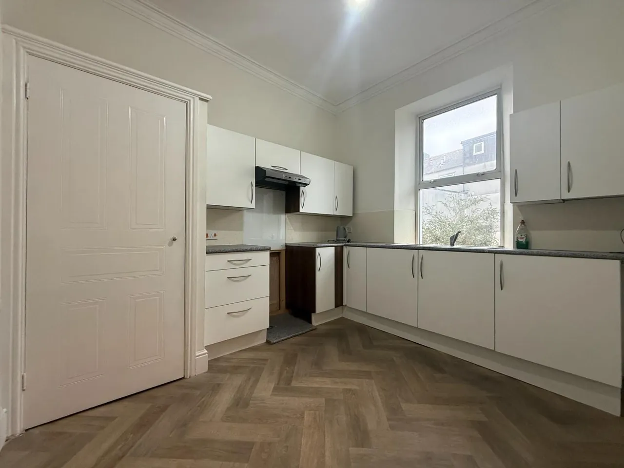 2 bed flat to rent, Clifton Place, Plymouth