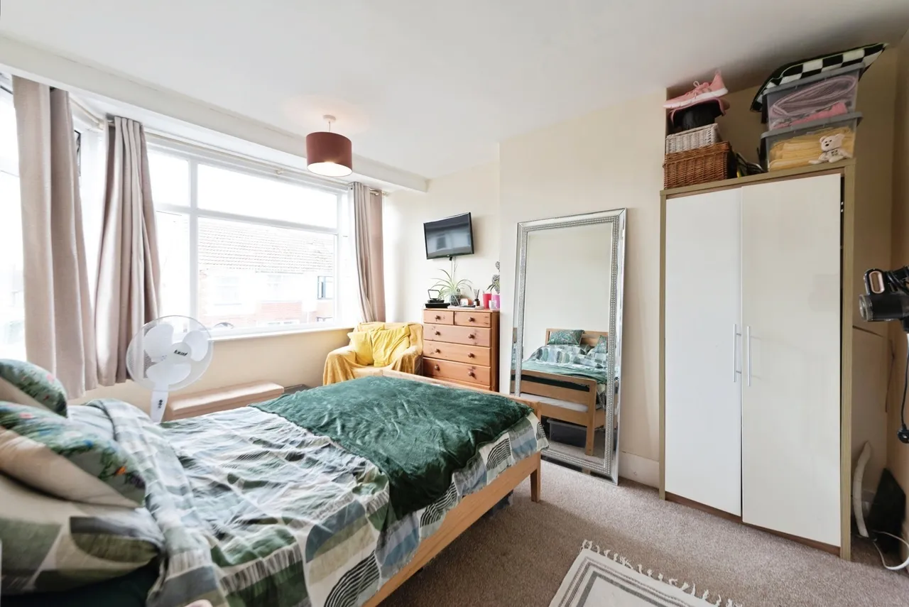 Tewkesbury Avenue, Gosport, PO12, photo 11