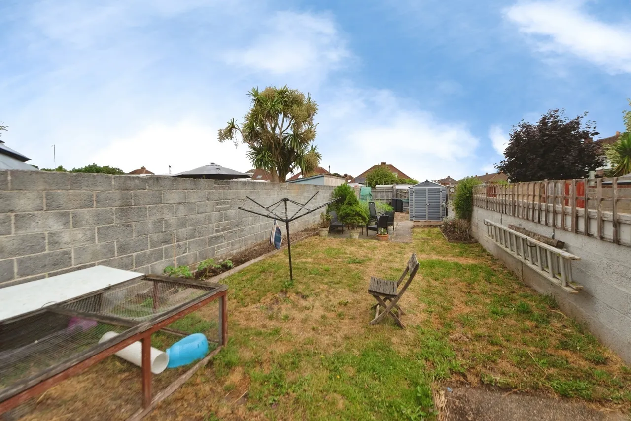 Tewkesbury Avenue, Gosport, PO12, photo 12