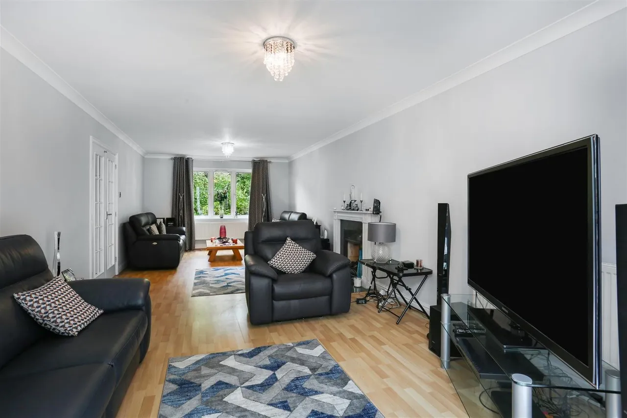 Seymour Avenue, East Ewell, KT17 2RR, photo 5