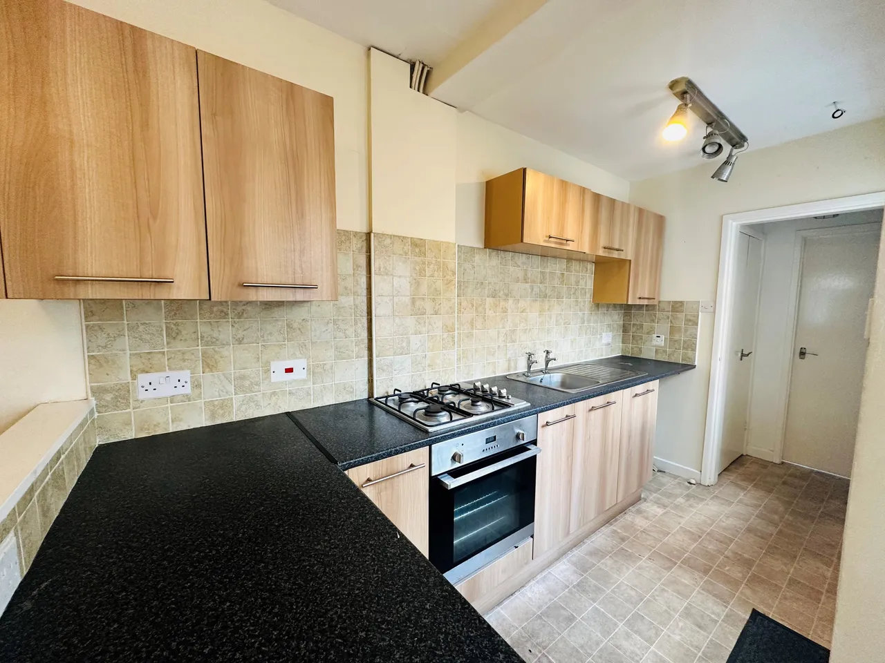 Loughborough Avenue, Nottingham, NG2, photo 4