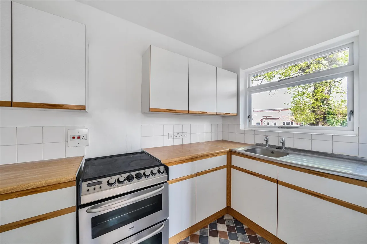 North End Lane, Sunningdale, SL5, photo 4