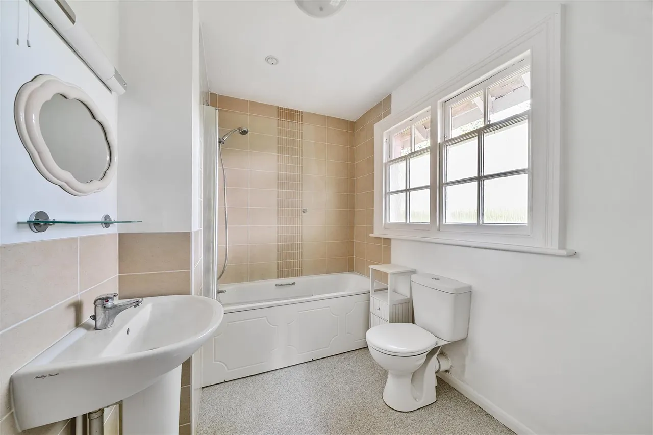 North End Lane, Sunningdale, SL5, photo 8