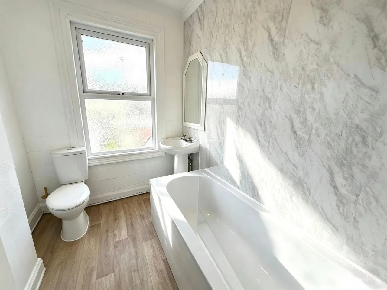 Alfred Street, Swindon, Wiltshire, SN1 2BX, photo 6
