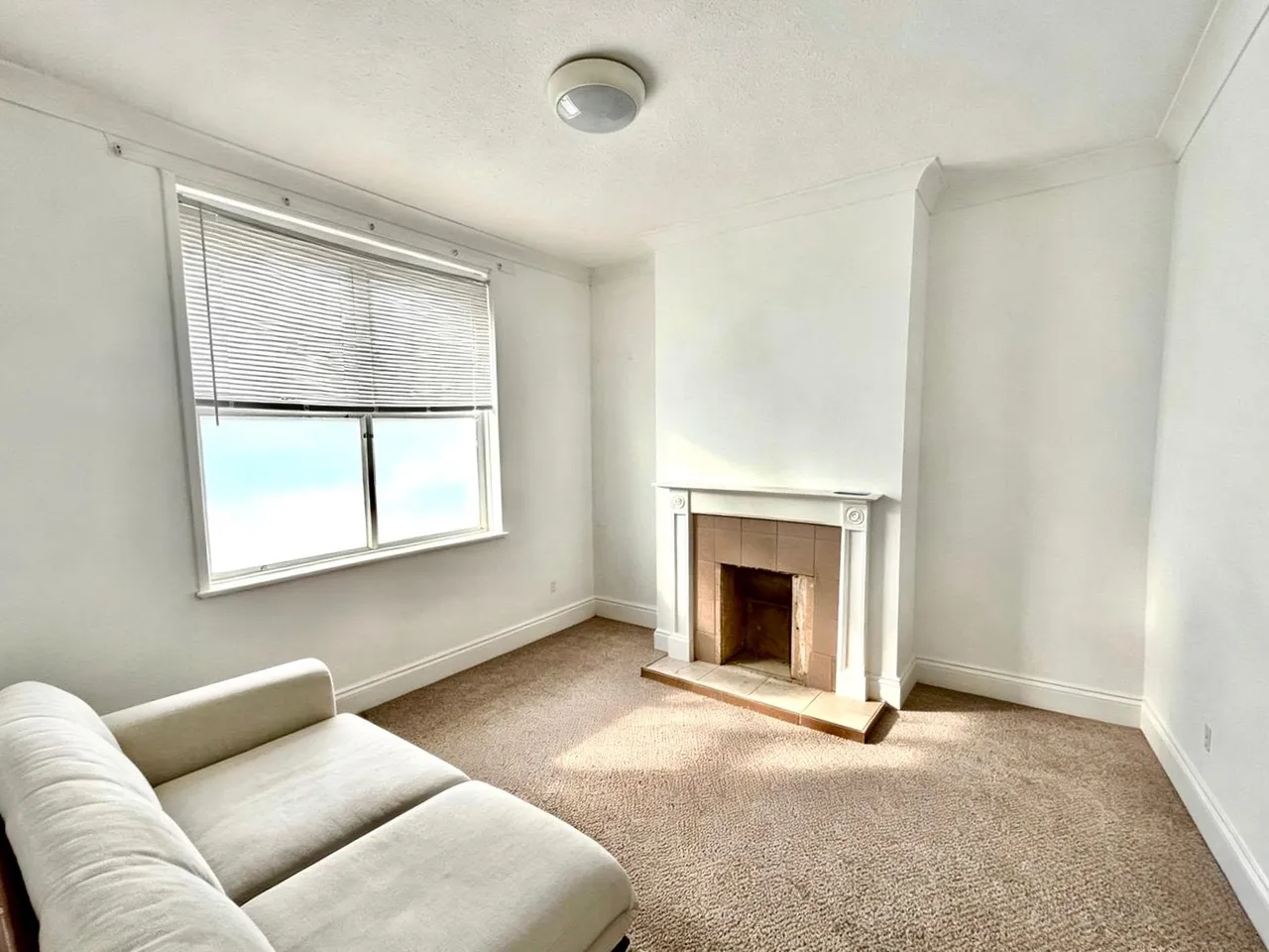 Alfred Street, Swindon, Wiltshire, SN1 2BX, photo 3