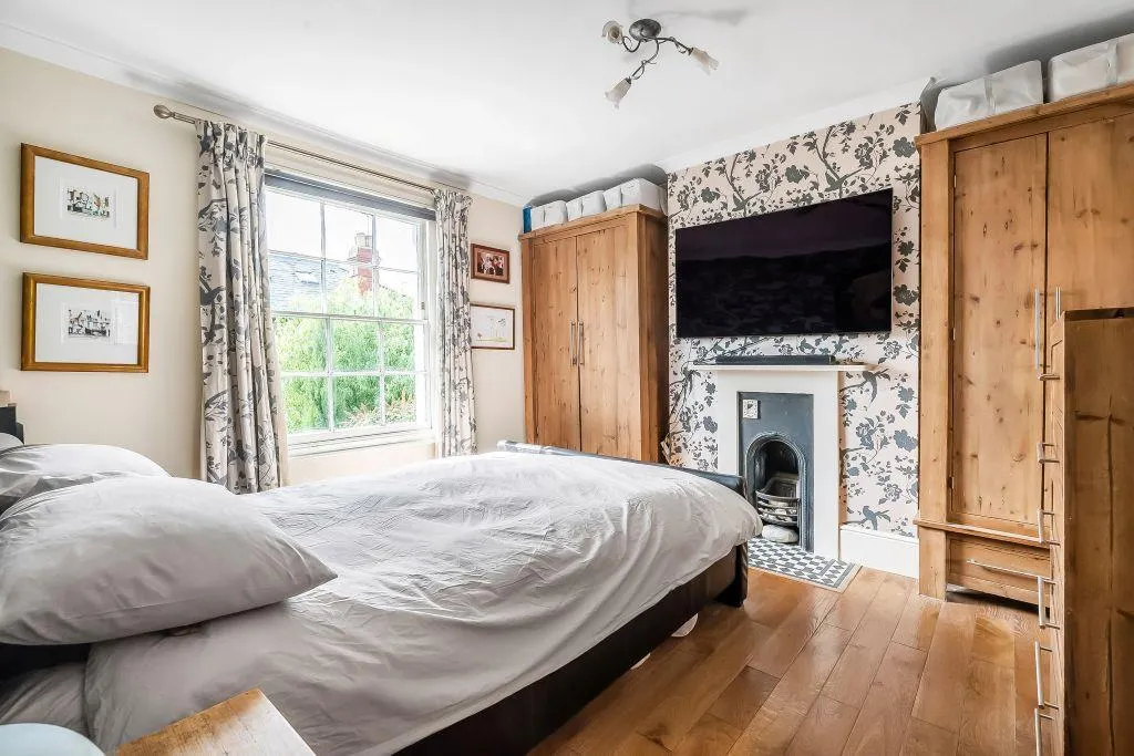 Vincent Road, Dorking, RH4, photo 6