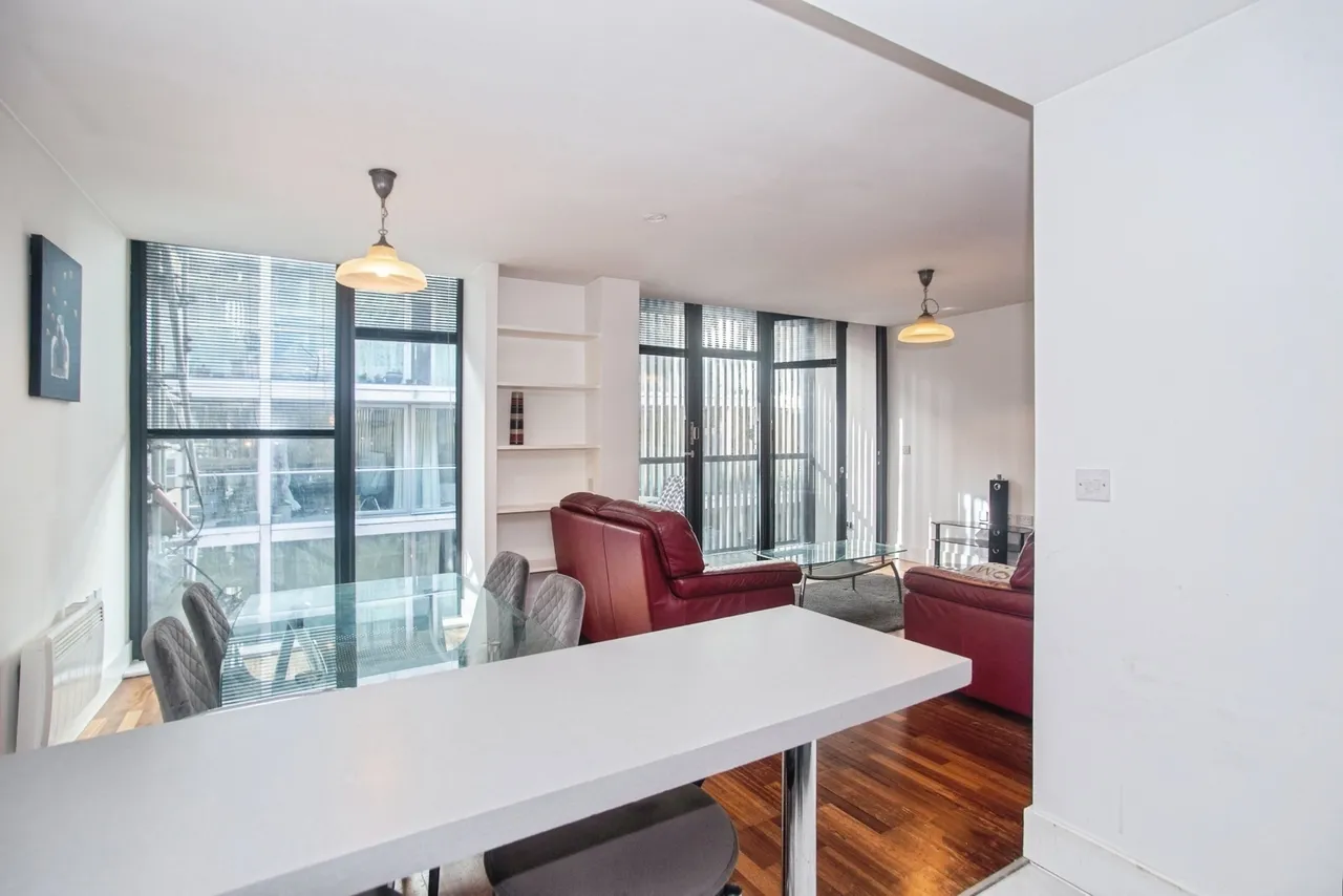 Burton Place, Castlefield, Manchester, Greater Manchester, M15, photo 5