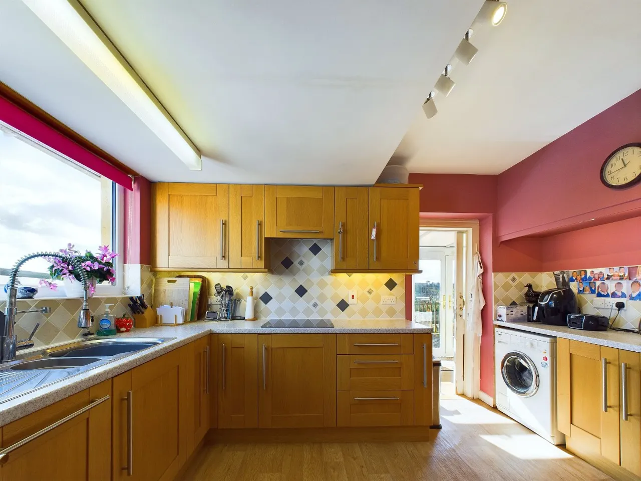 Long Meadows, Crediton, EX17, photo 3