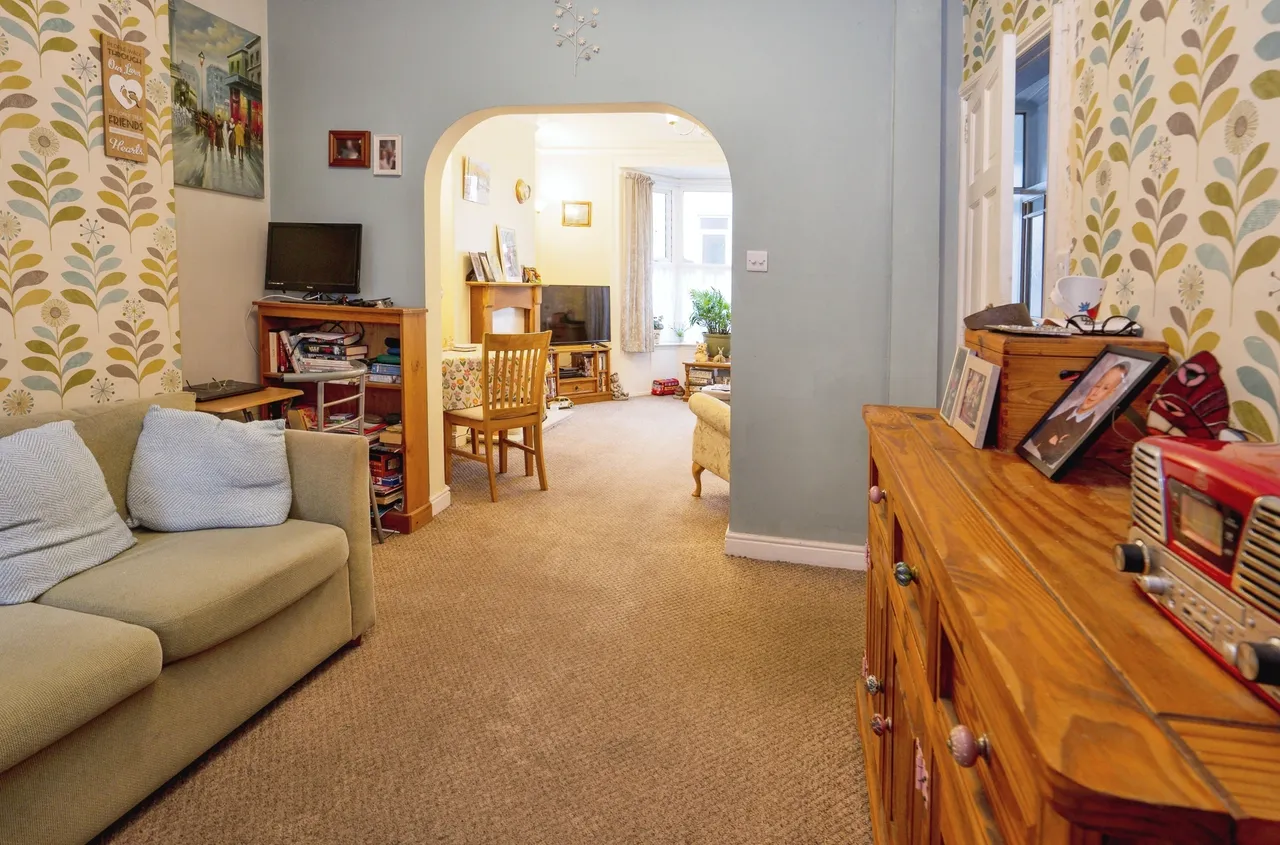 Grove Street, Whitby, North Yorkshire, YO21, photo 7