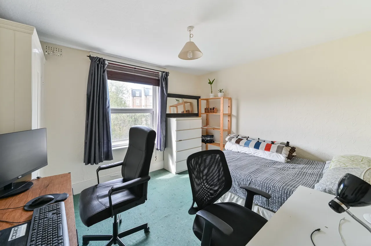 72 Sudbourne Road, London, photo 4