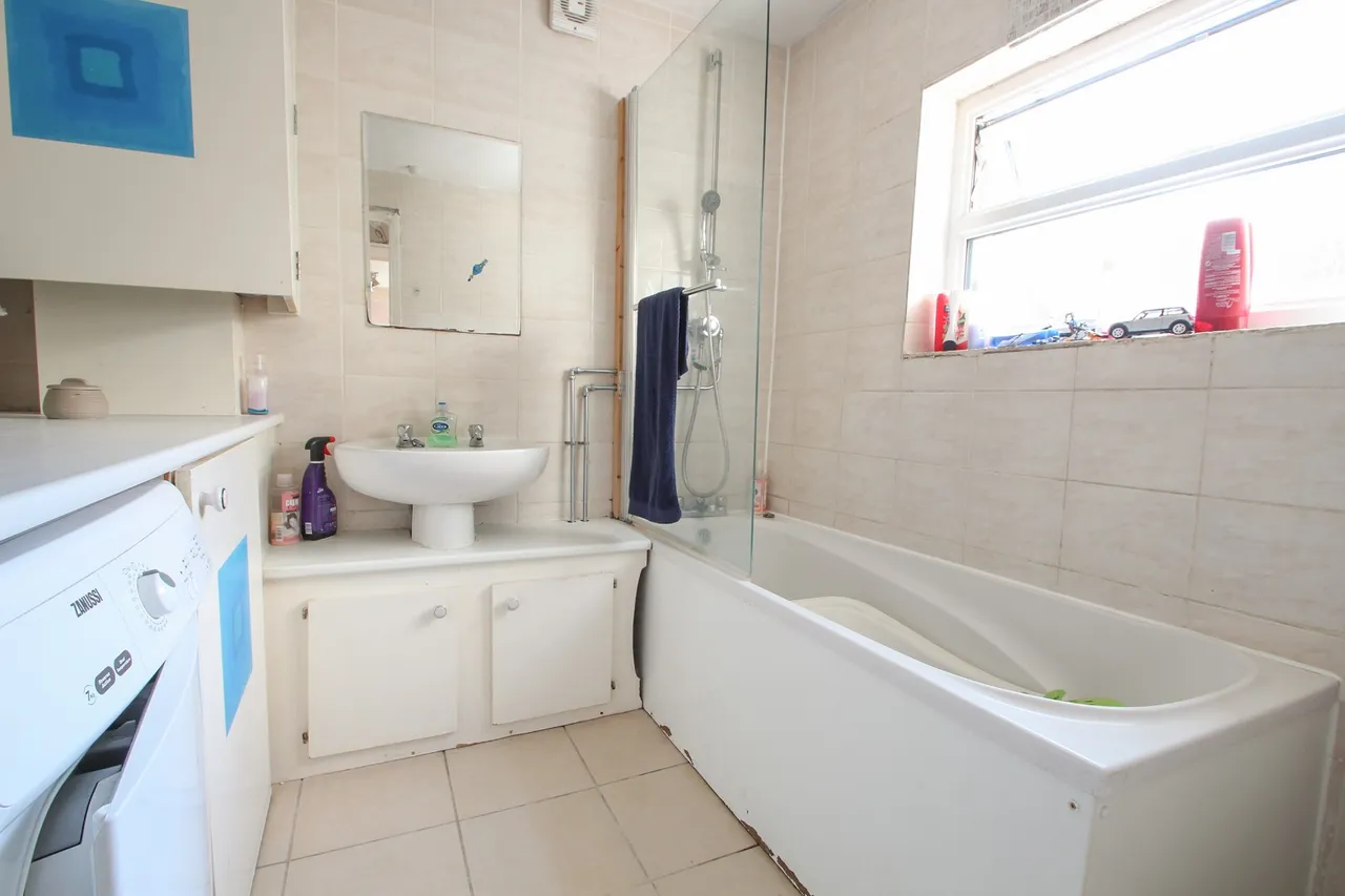 Hill House Road, Dartford, Kent, DA2, photo 5