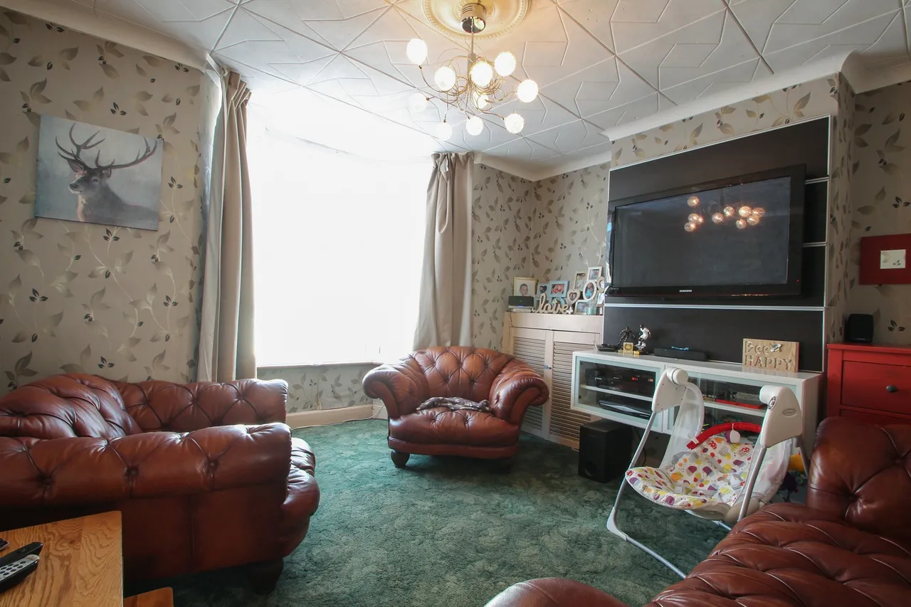 Hill House Road, Dartford, Kent, DA2, photo 2