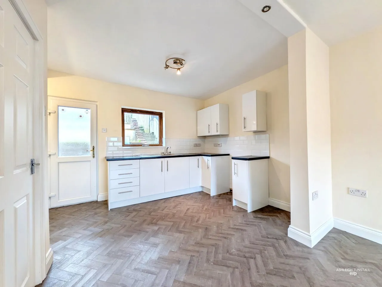 Grasmere Terrace, Maryport, CA15, photo 3