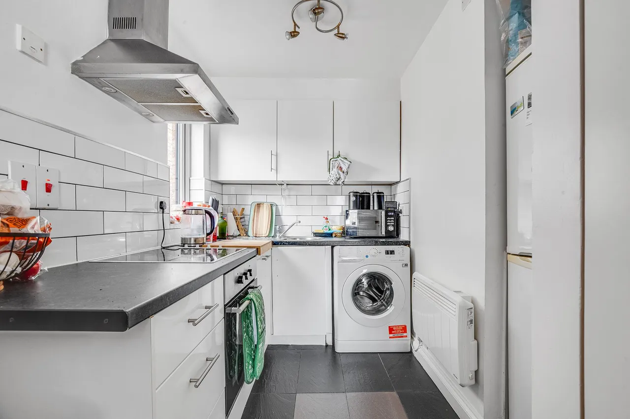 Viewfield Close, Harrow, HA3, photo 5