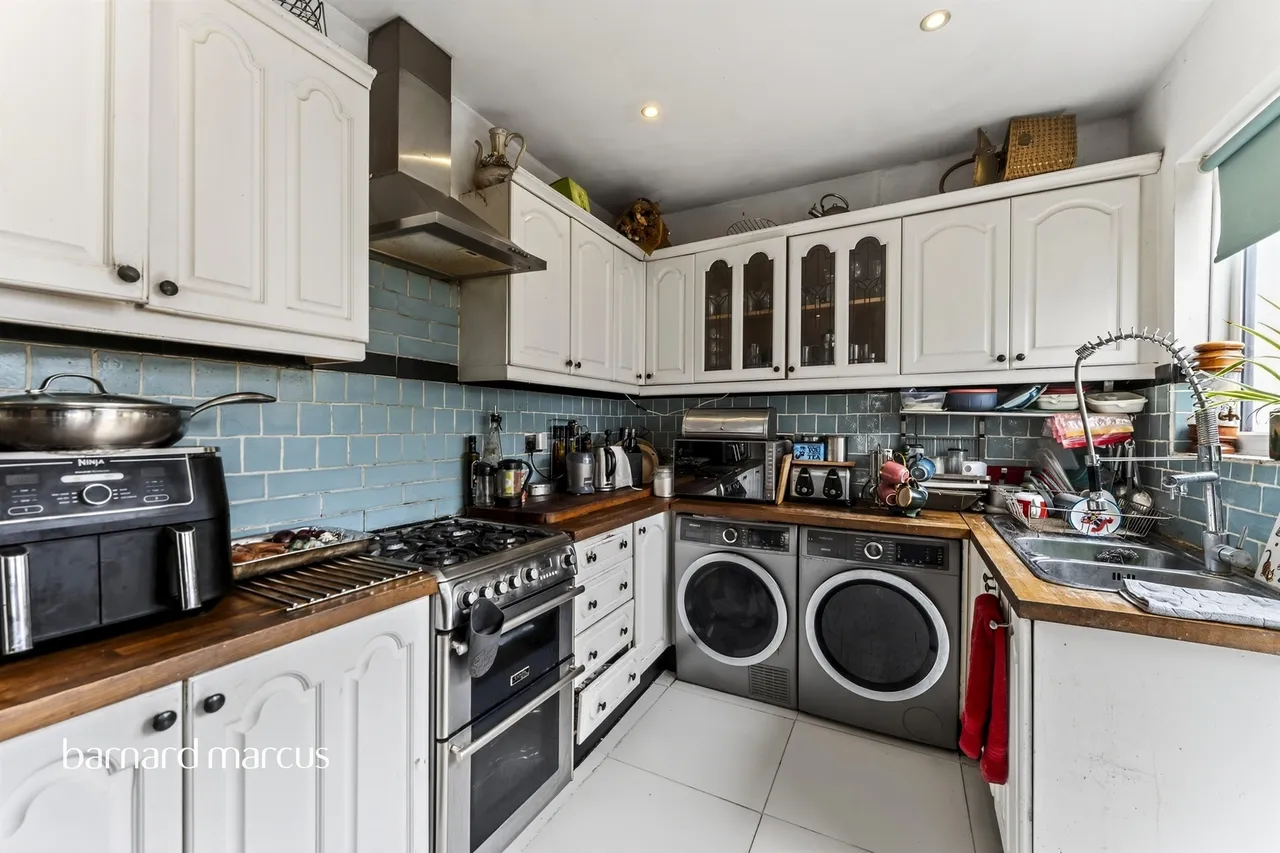 Glencairn Road, London, SW16, photo 5