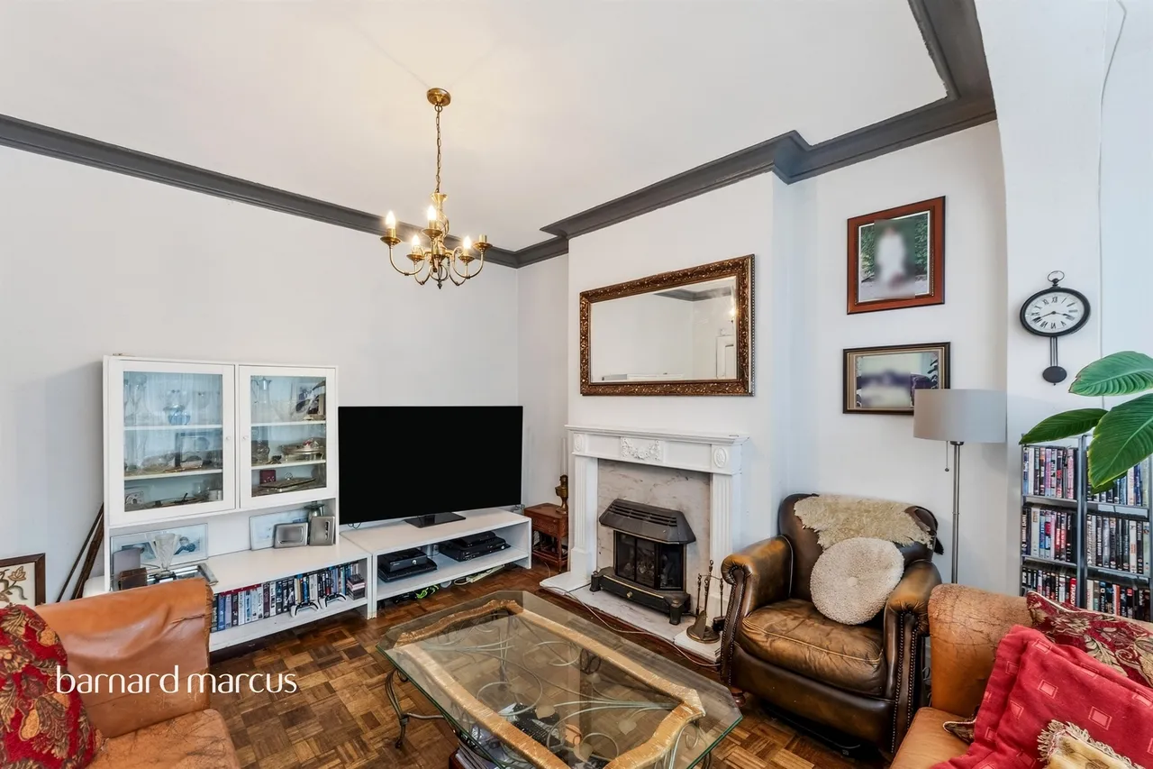 Glencairn Road, London, SW16, photo 9