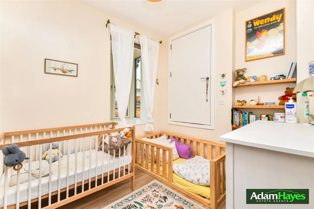 Edgewood Mews, Finchley, N3, photo 4