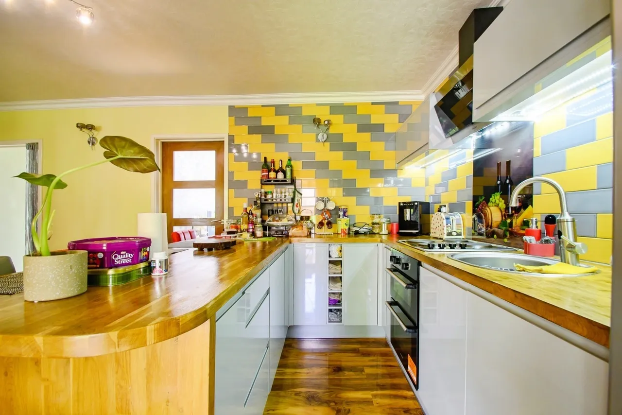 Kenyon Way, Little Hulton, Manchester, Greater Manchester, M38, photo 4
