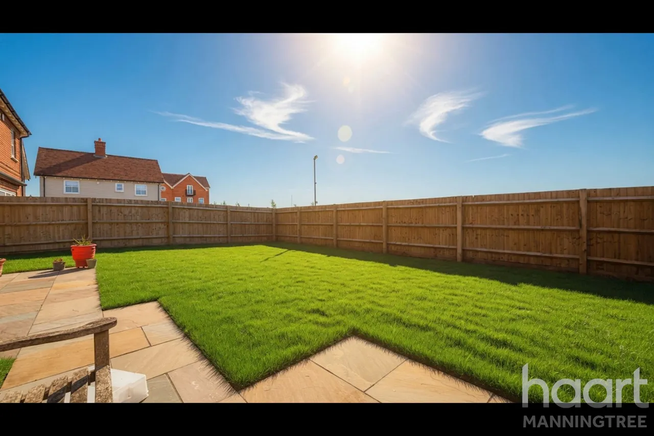 Wellington Road, Mistley, CO11, photo 6