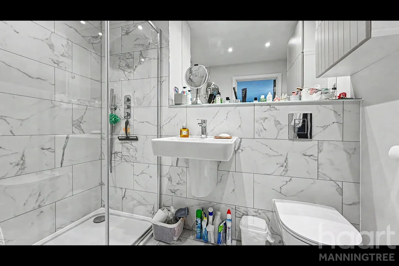 Wellington Road, Mistley, CO11, photo 10