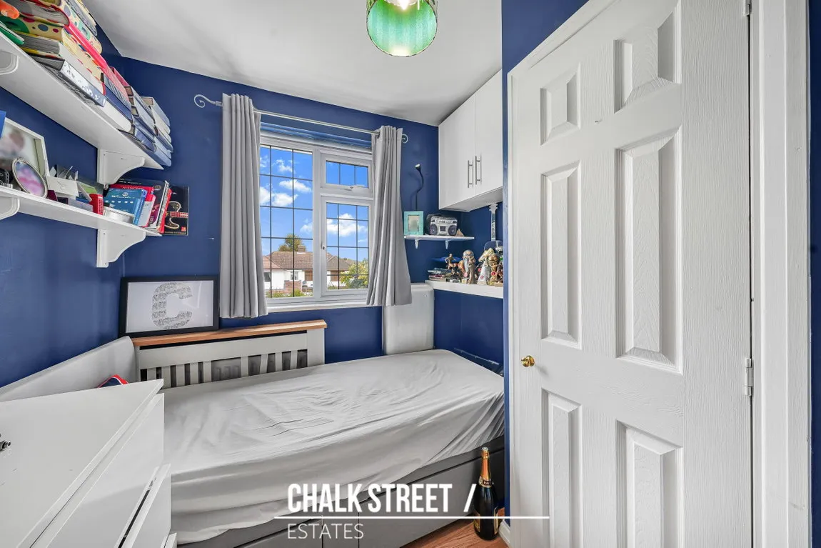 Fernbank Avenue, Hornchurch, RM12, photo 14