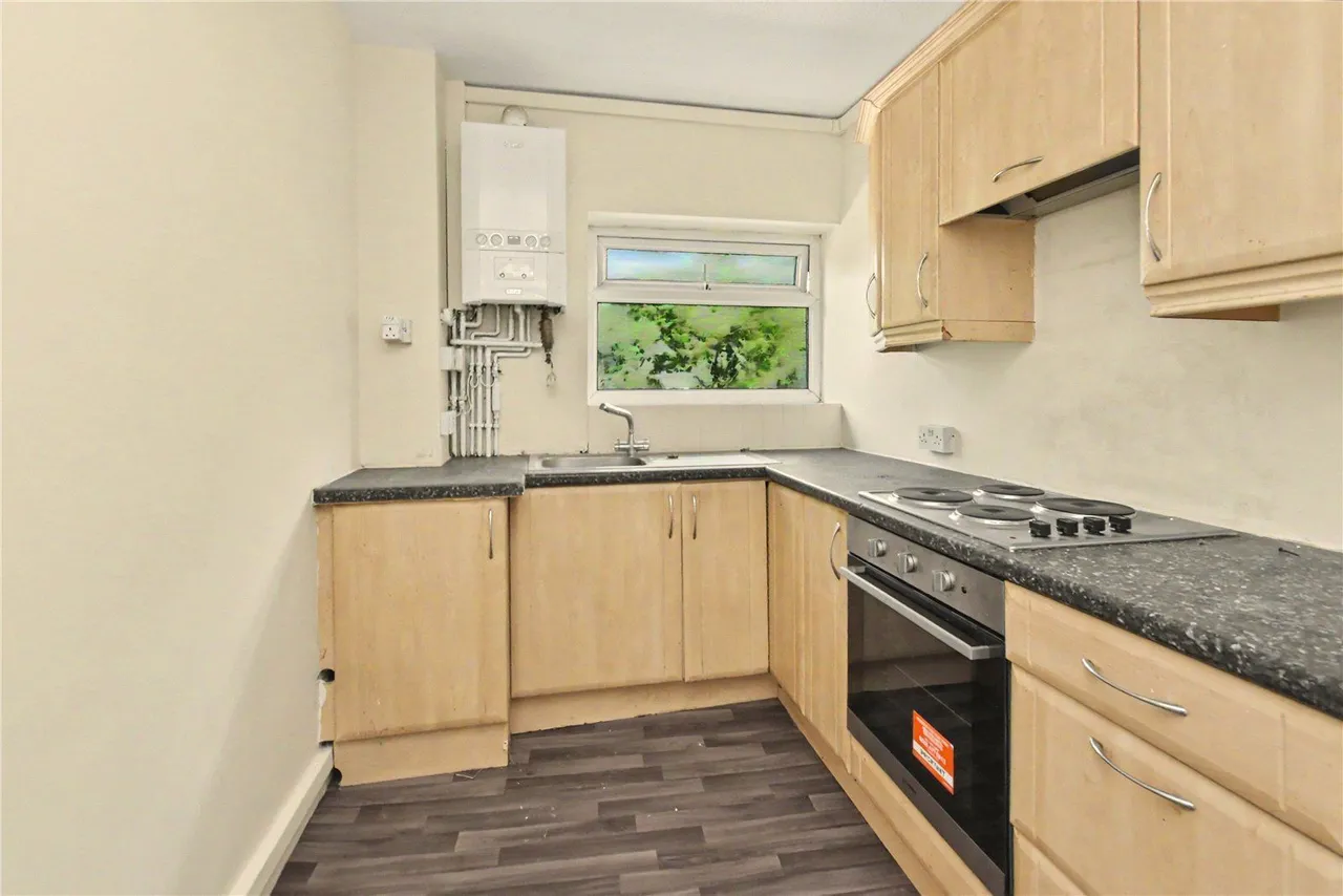 Grove Court, Headingley, LS6, photo 3