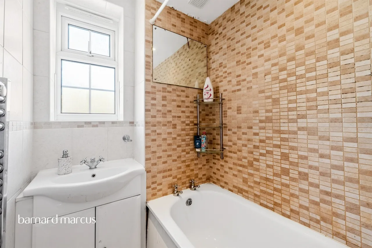 Sussex Road, Mitcham, photo 11