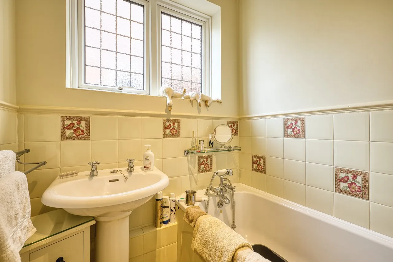 Downs Road, Ramsgate, CT11, photo 11
