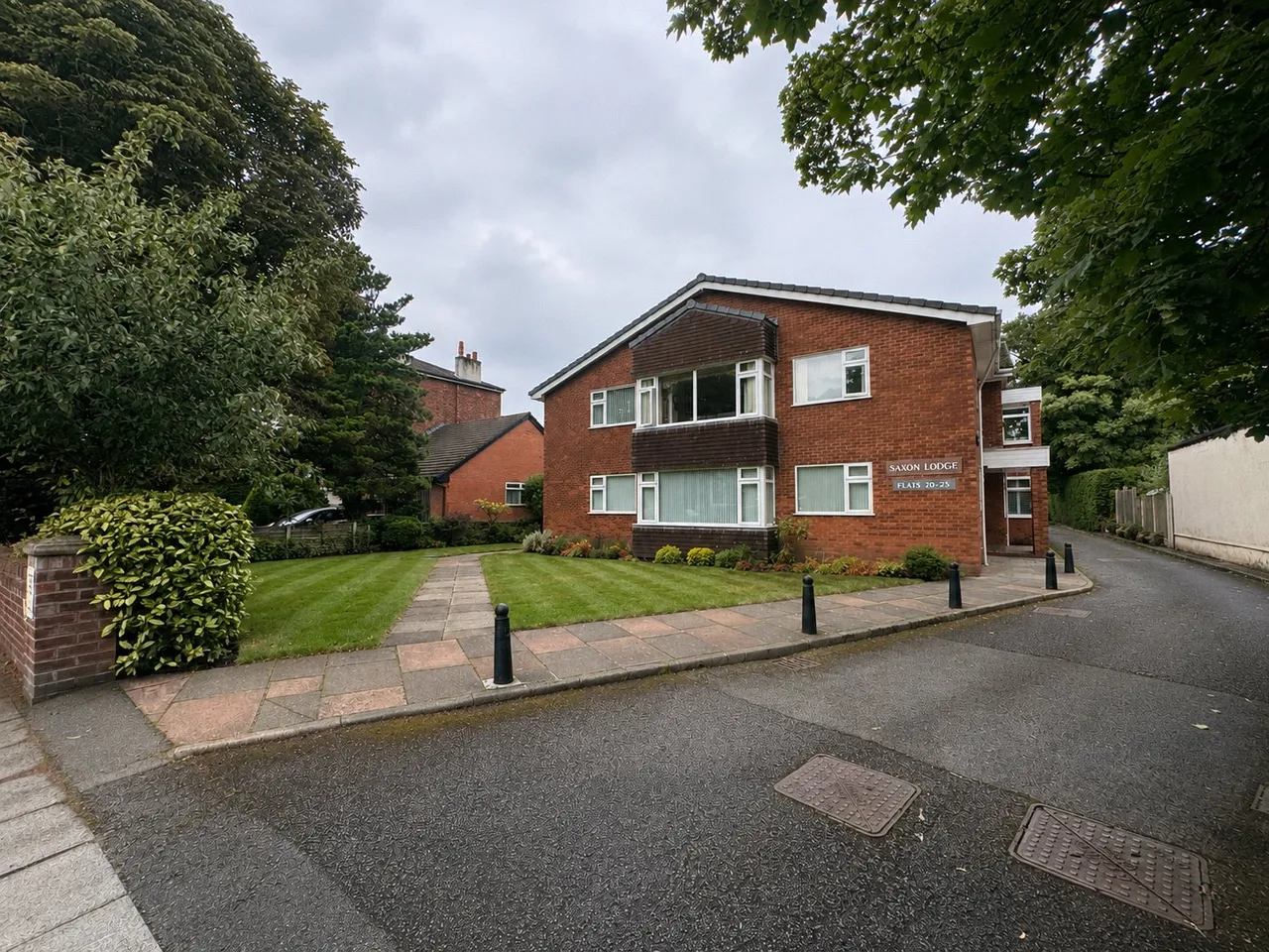 2 bed flat for sale, York Road, Southport, PR8