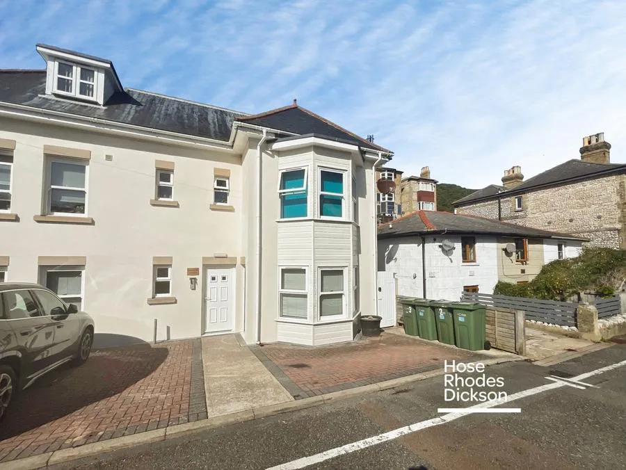 South Street, Ventnor, PO38, photo 22