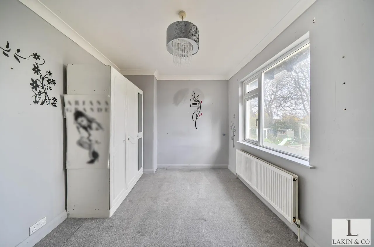 Apple Tree Avenue, West Drayton, UB7 8BY, photo 9