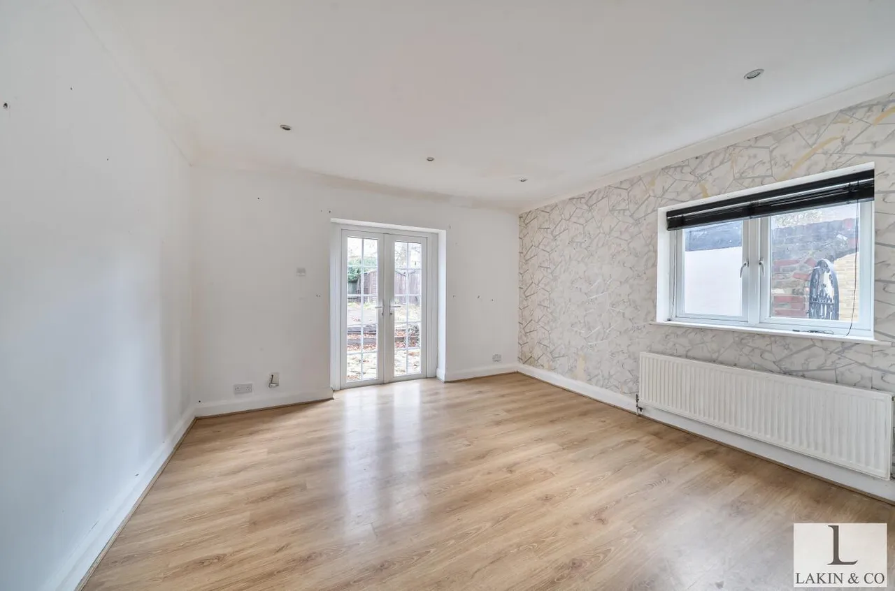 Apple Tree Avenue, West Drayton, UB7 8BY, photo 7