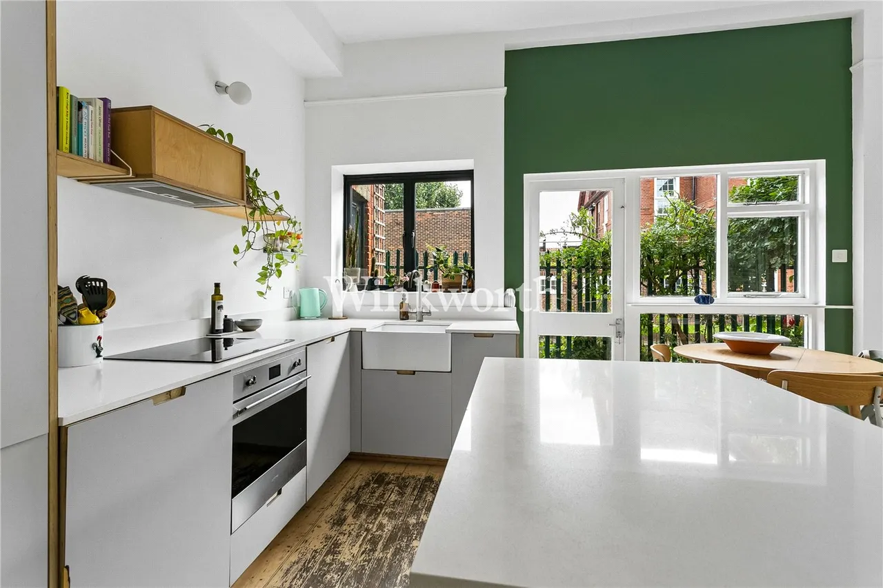 Pemberton Road, London, N4, photo 4