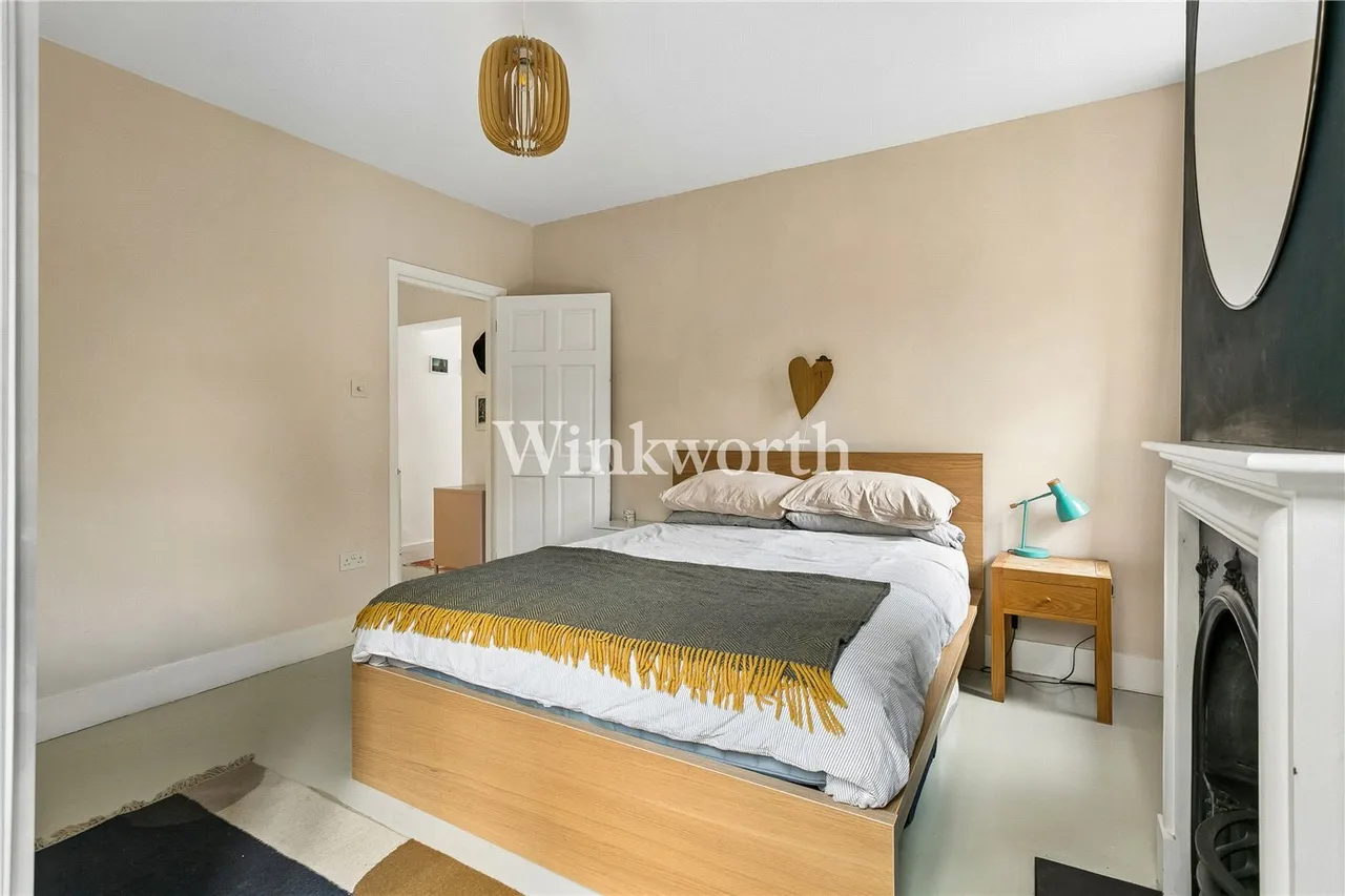 Pemberton Road, London, N4, photo 11