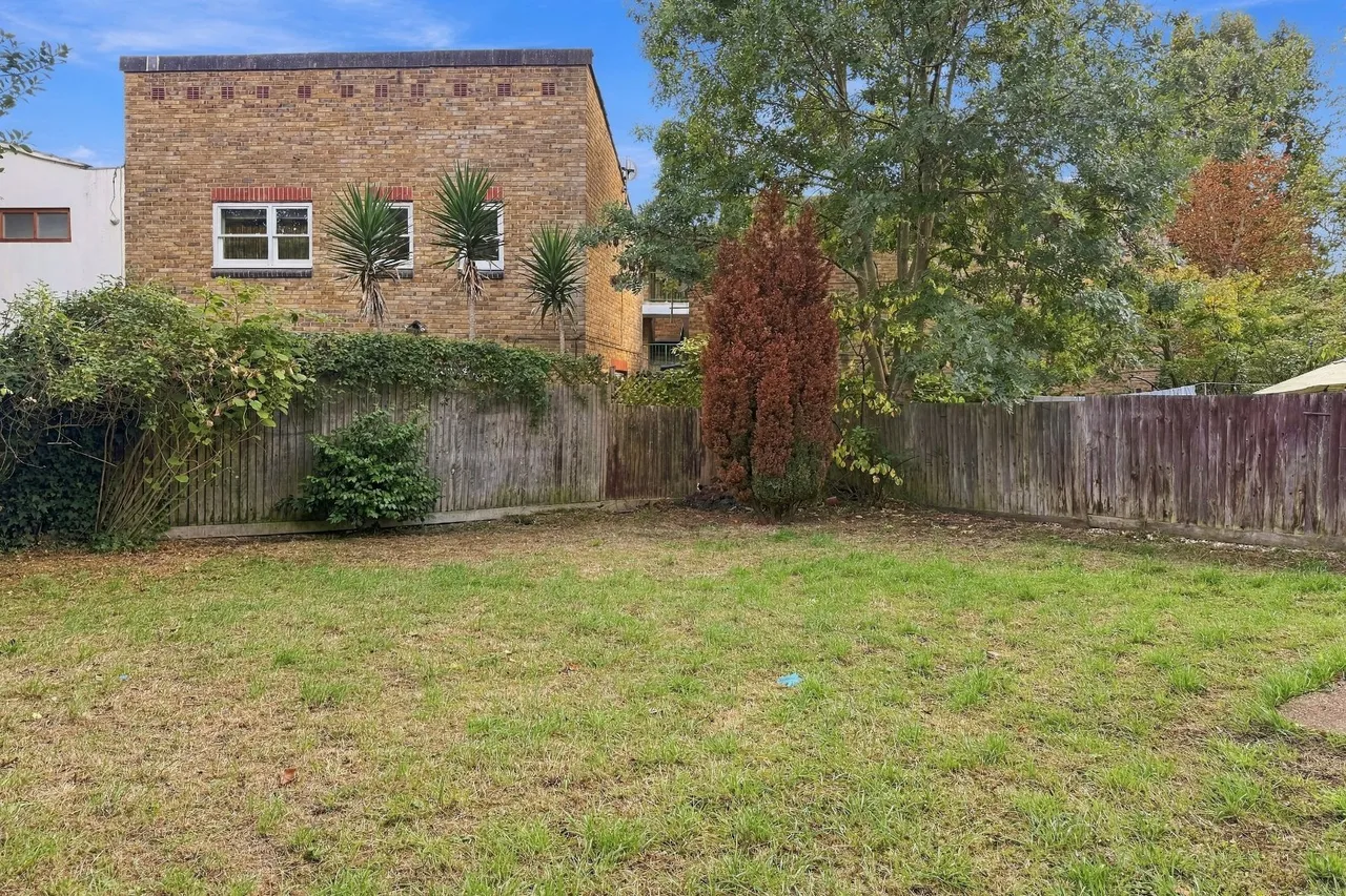 Mapesbury Road, Mapesbury, NW2, photo 4