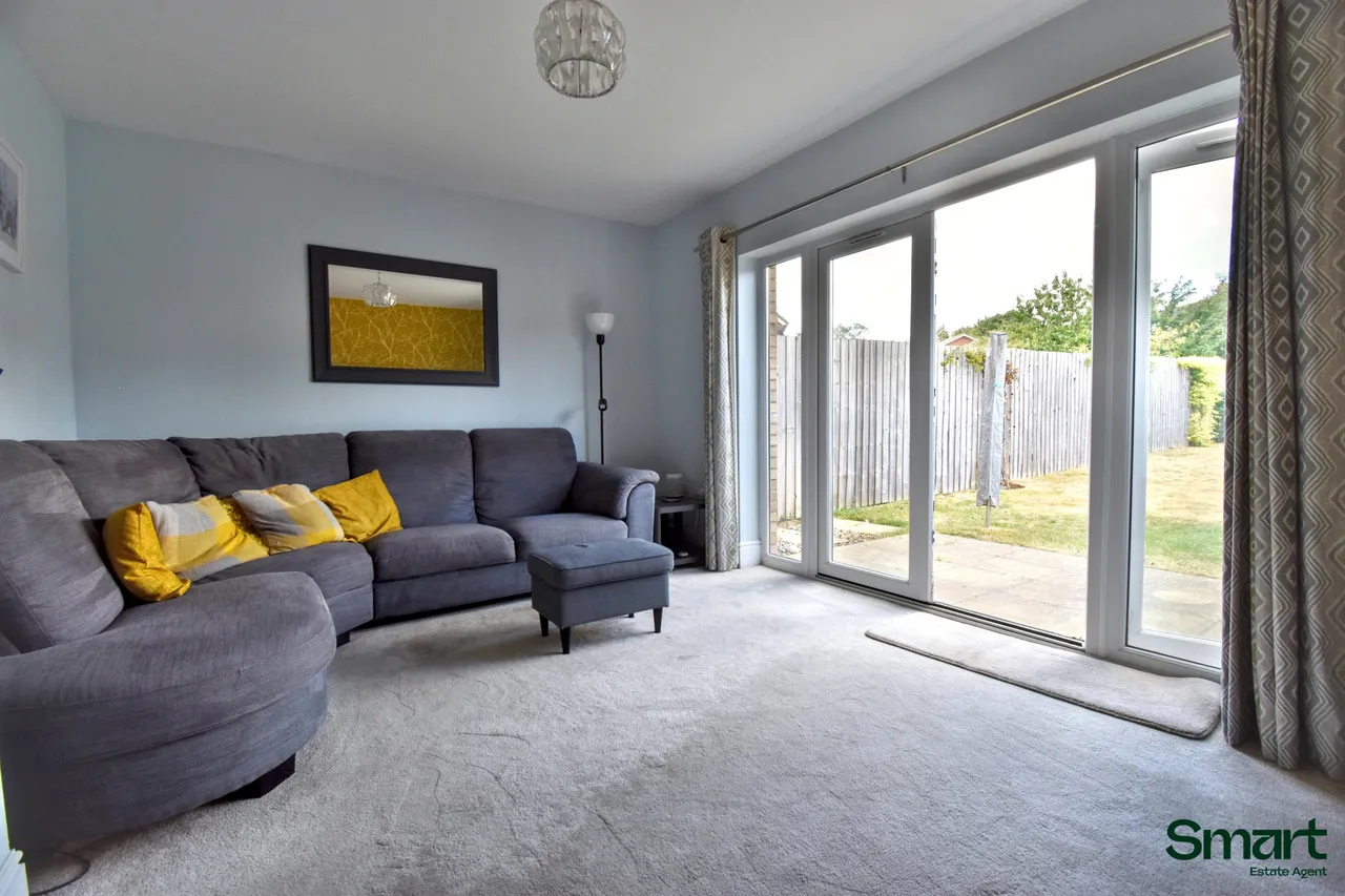 Pollards Close, Exeter, photo 7