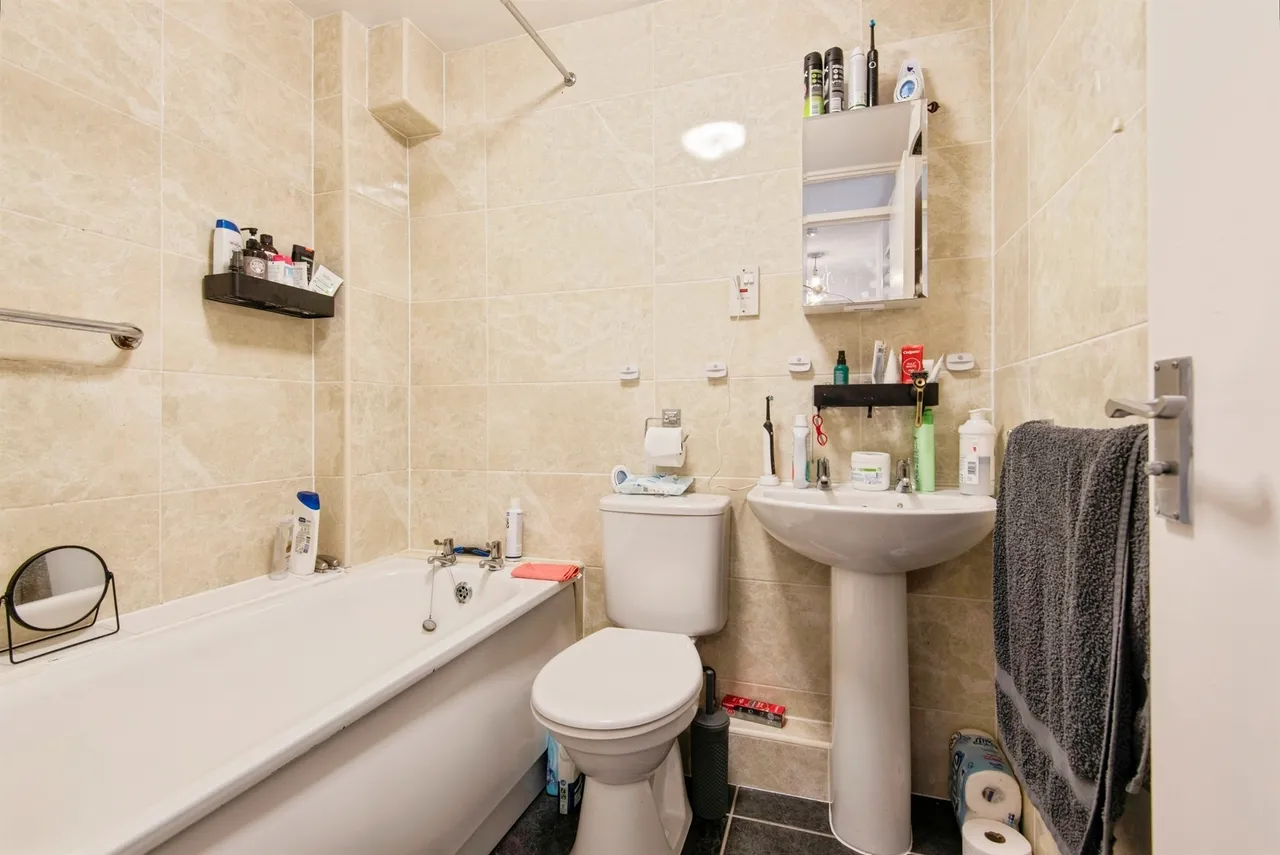 Station Road, Biggleswade, SG18, photo 10