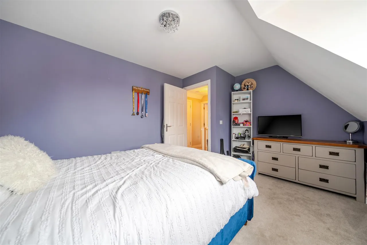Shears Drive, Amesbury, SP4, photo 13