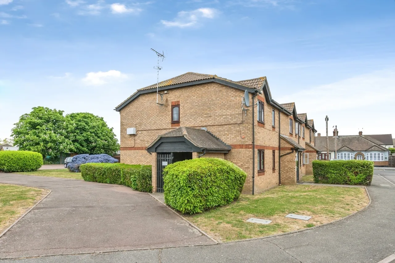 Ferro Road, Rainham, RM13, photo 13