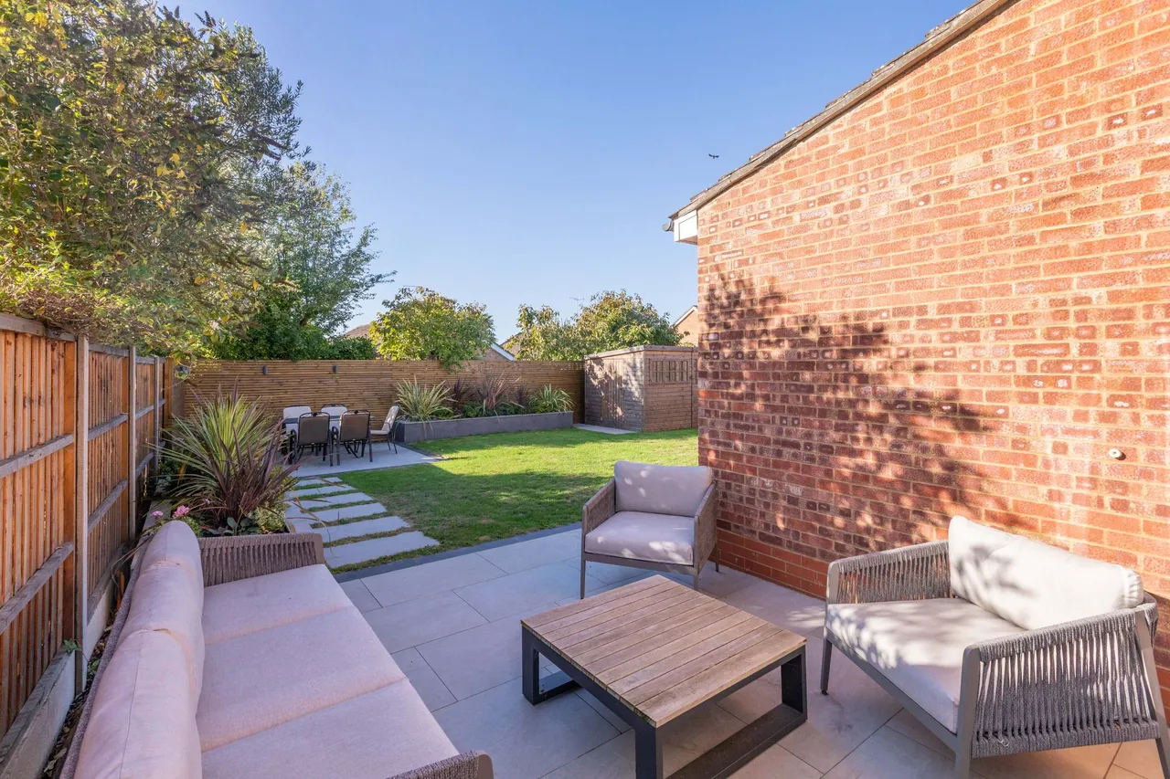 Balmoral, Cranbrook Drive, Maidenhead, Berkshire, photo 22